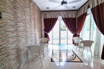 Seksyen 4, Shah Alam