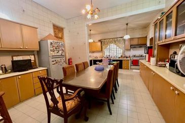 Seksyen 12, Shah Alam