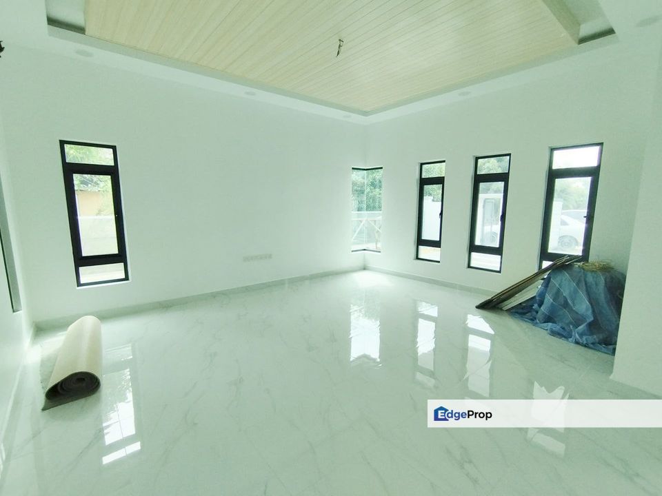 Bungalow 2 Sty Seksyen 29 Jalan Kebun Shah Alam, Selangor, Shah Alam