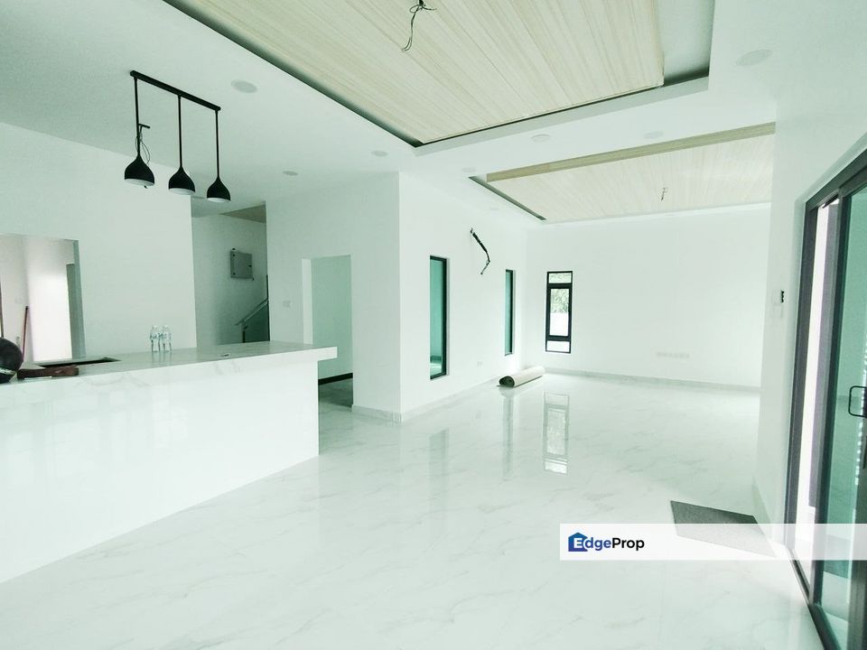 Bungalow 2 Sty Seksyen 29 Jalan Kebun Shah Alam, Selangor, Shah Alam