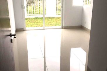 Corner 3 Storey Superlink Bukit Jelutong Shah Alam