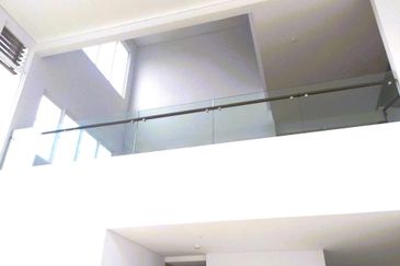 Corner 3 Storey Superlink Bukit Jelutong Shah Alam