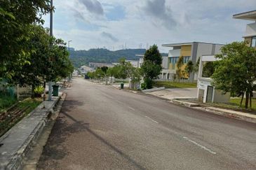 Bandar Baru Salak Tinggi