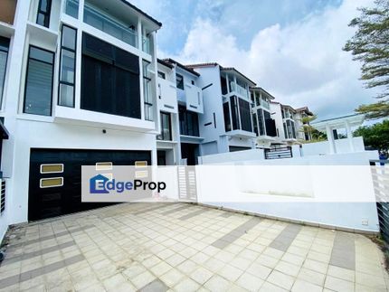 3 Storey Superlink Maple Terrace Denai Alam, Selangor, Shah Alam