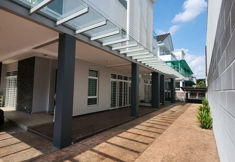 Bungalow 3 Storey USJ Height Subang Jaya