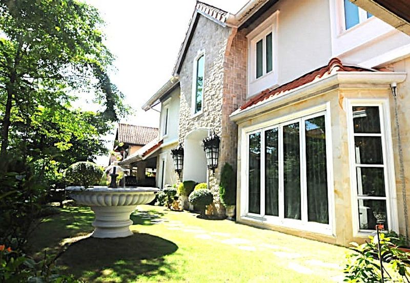 Glenmarie Residences