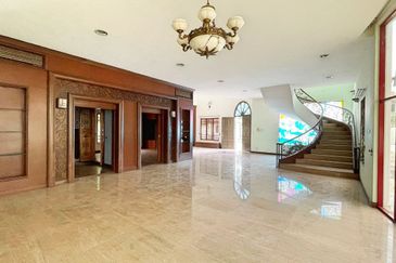 Bungalow 2.5 Storey Bukit Jelutong Shah Alam