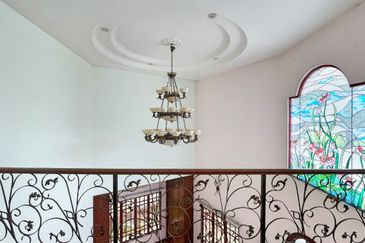 Bungalow 2.5 Storey Bukit Jelutong Shah Alam