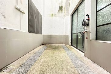 Tropika 1 Bukit Jelutong