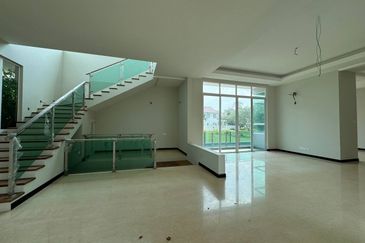 New Bungalow With Pool & Lift Bukit Jelutong Shah Alam