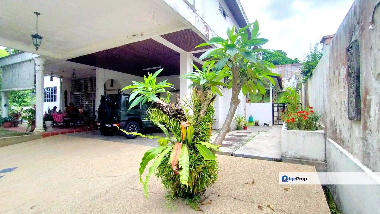 Bungalow 2 Sty Freehold Taman Ukay Emas Ampang, Selangor, Ampang