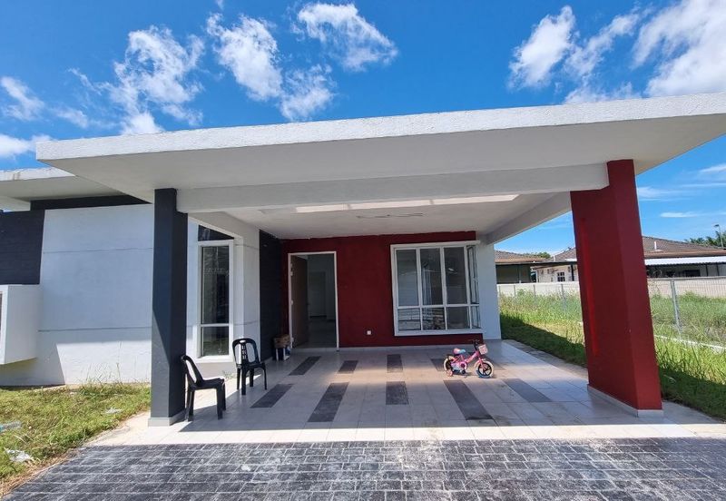 Pulau Indah ( Pulau Lumut )