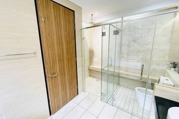 Tiana Elmina Gardens