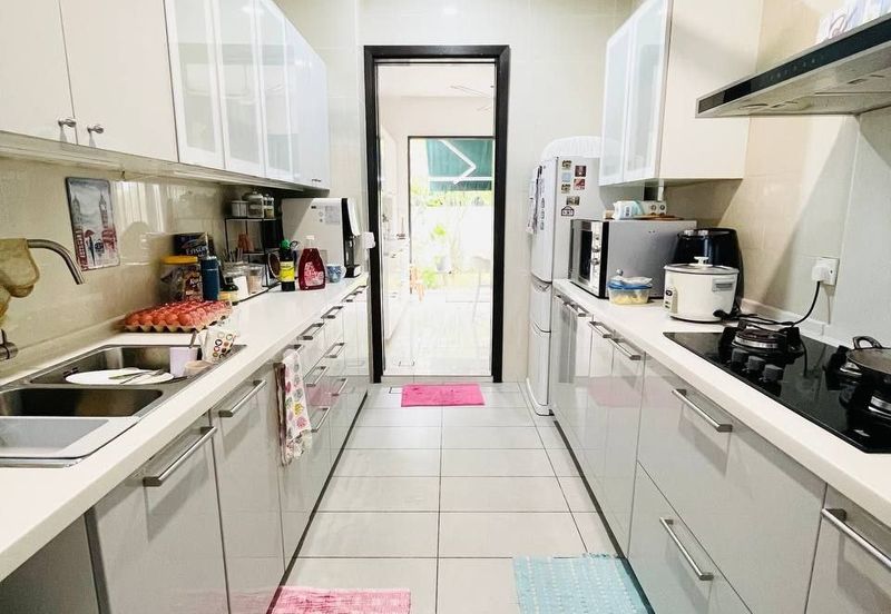 Tiana Elmina Gardens