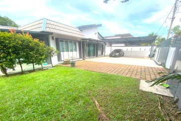 Seksyen 4, Petaling Jaya