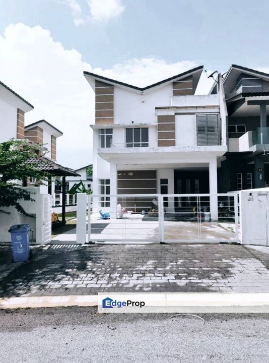 Semi D Greenhill Residence @ Seksyen U10 Bukit Jelutong, Selangor, Shah Alam