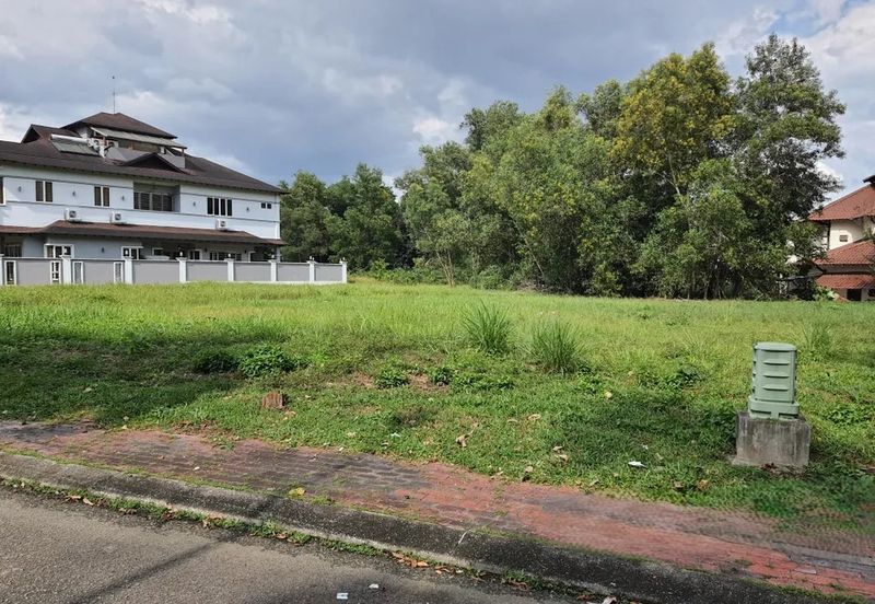 Bungalow Lot Jalan Mihrab Bukit Jelutong Shah Alam