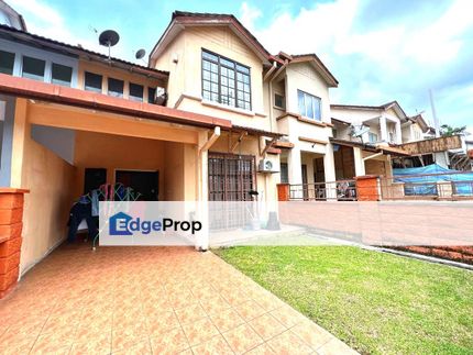 Double Storey Jalan Serambi U8 Bukit Jelutong Shah Alam, Selangor, Shah Alam