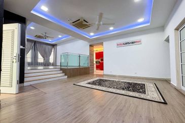 Desa Pinggiran Putra