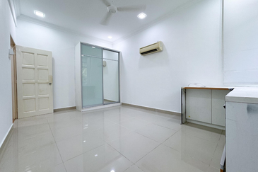 Desa Pinggiran Putra