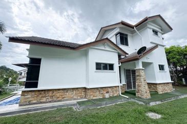 Desa Pinggiran Putra