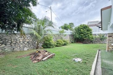 Desa Pinggiran Putra