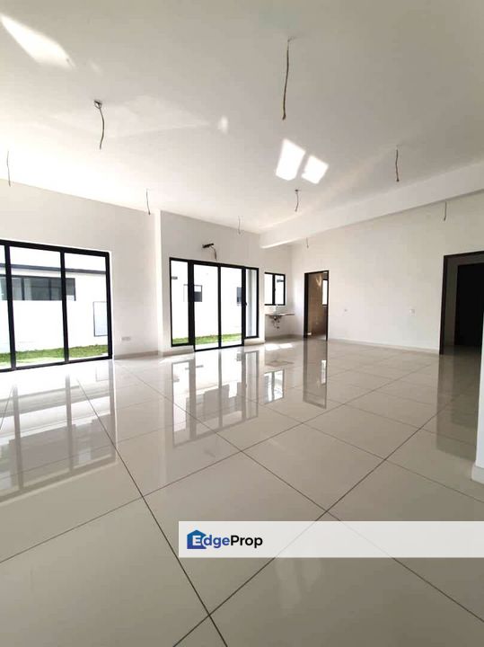 Semi D Reesia 2 Storey Elimina Gardens Elmina East, Selangor, Shah Alam