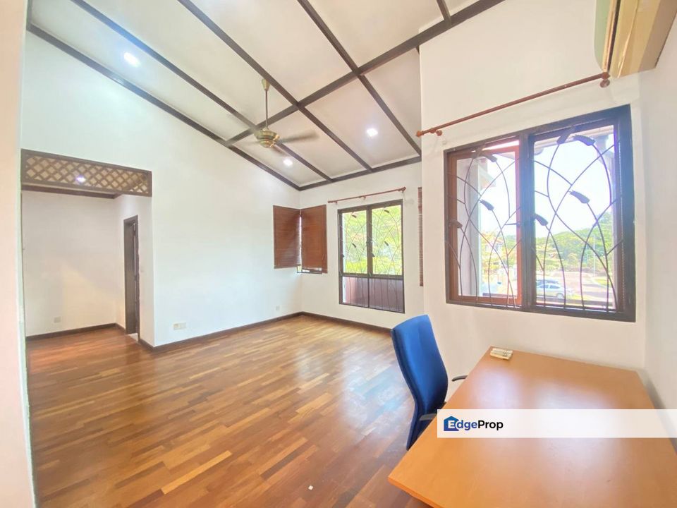 New Renovated Double Storey Lagenda 2 Bukit Jelutong, Selangor, Shah Alam