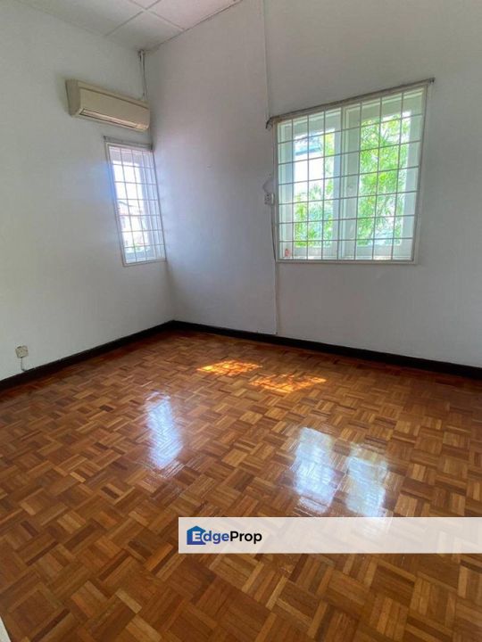 End Lot 2 Storey Usj 2 Subang Jaya, Selangor, USJ