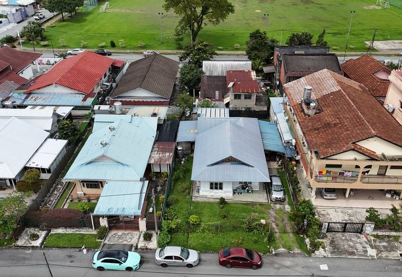 TAMAN BUKIT BERUANG UTAMA SEKSYEN 1