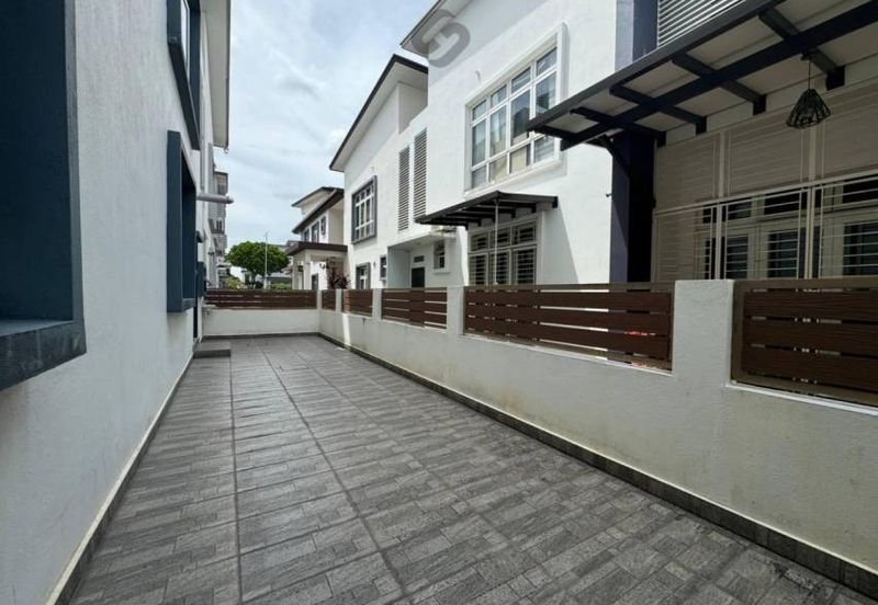 Casa Idaman, Setia Alam