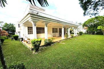 Jalan Dato Abu Bakar, Seksyen 16