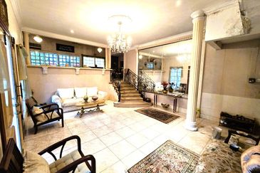 Jalan Dato Abu Bakar, Seksyen 16