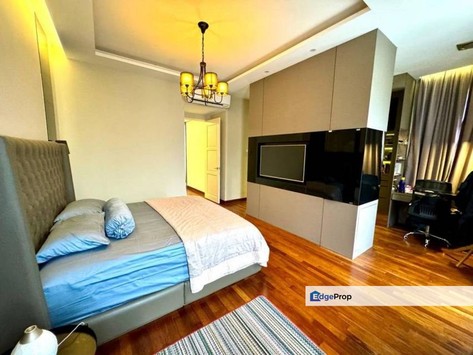 Semi D 2 Storey D'Kayangan Seksyen 13 Shah Alam, Selangor, Shah Alam