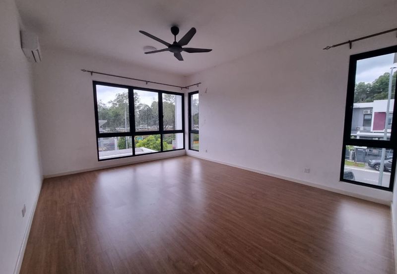 Taman Cahaya Alam, Seksyen U12