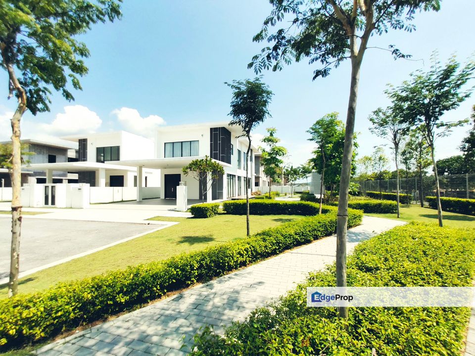 Bungalow Resort Villa next to country club, Negeri Sembilan, Seremban