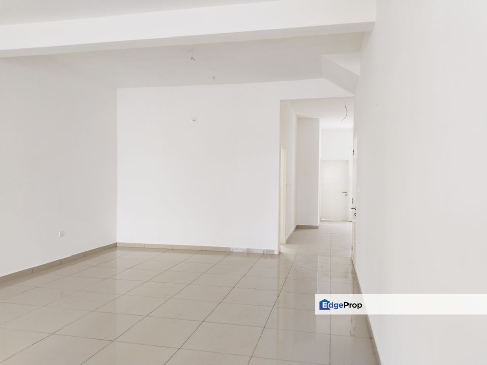 2 Storey at Hill Top next to Seremban 2, Negeri Sembilan, Seremban