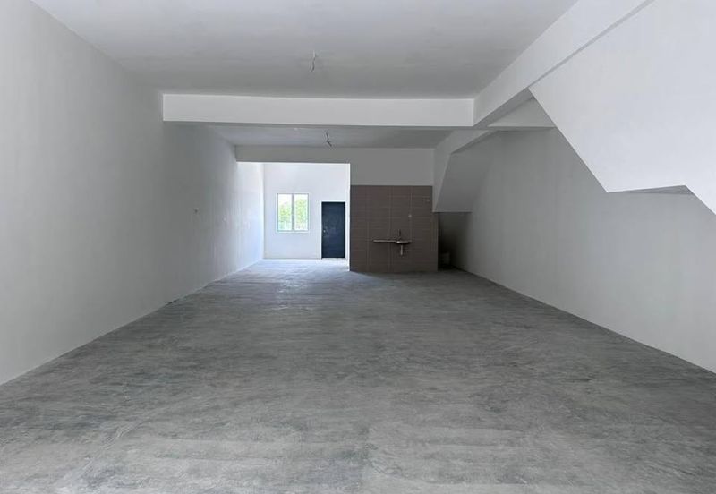 New Seremban 2-Storey ShopLot Facing Main Road Irama Sendayan Biz, Tiara Sendayan, Gadong Jaya, Bandar Sri Sendayan