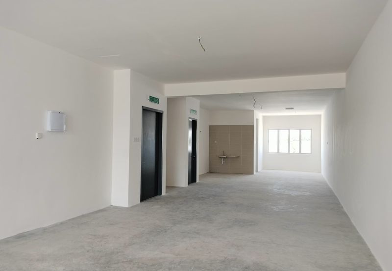 New Seremban 2-Storey ShopLot Facing Main Road Irama Sendayan Biz, Tiara Sendayan, Gadong Jaya, Bandar Sri Sendayan