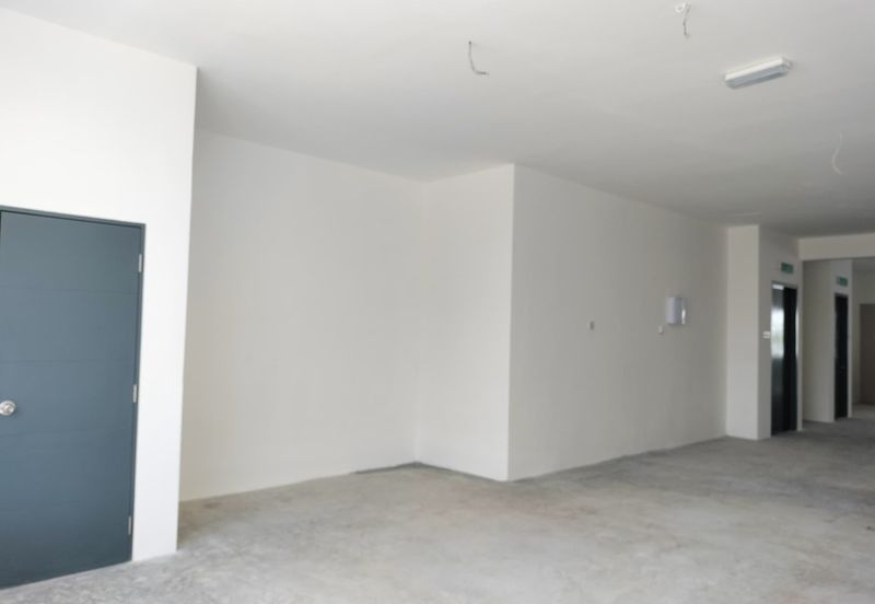 New Seremban 2-Storey ShopLot Facing Main Road Irama Sendayan Biz, Tiara Sendayan, Gadong Jaya, Bandar Sri Sendayan