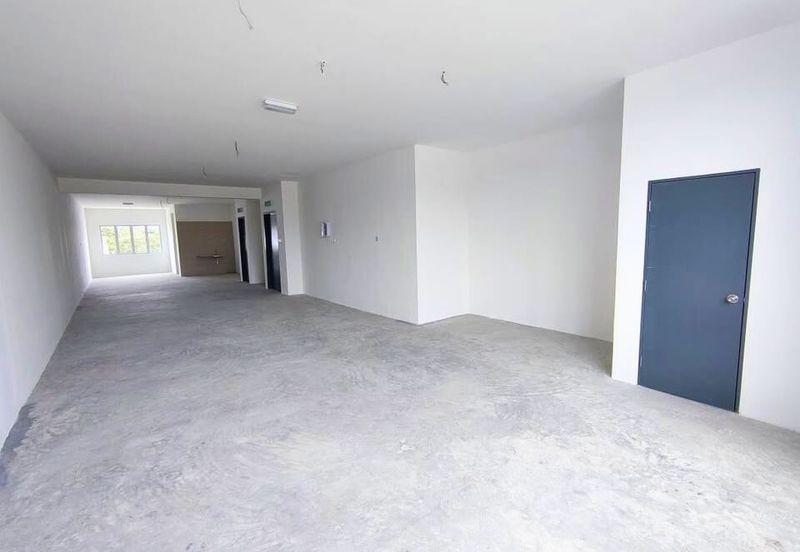 New Seremban 2-Storey ShopLot Facing Main Road Irama Sendayan Biz, Tiara Sendayan, Gadong Jaya, Bandar Sri Sendayan