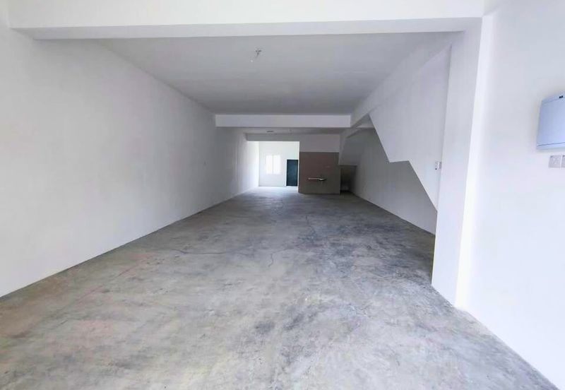 New Seremban 2-Storey ShopLot Facing Main Road Irama Sendayan Biz, Tiara Sendayan, Gadong Jaya, Bandar Sri Sendayan