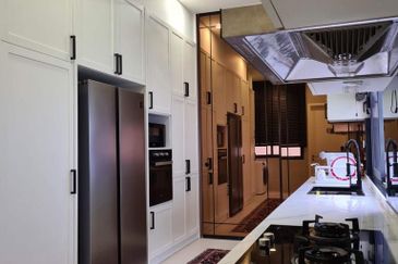 Allysum @ Hijayu 2 @ Resort Homes, Seremban 2 Storey Semi D Bandar Sri Sendayan