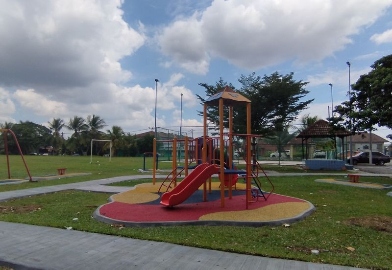 Taman Desa Melor