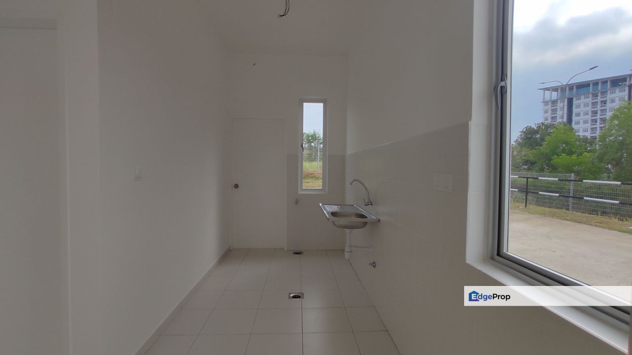 Single Storey High Ground Ready to Move In New House From Developer Labu Seremban Bandar Enstek Seremban 2 , Negeri Sembilan, Seremban