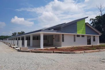 Single Storey High Ground Ready to Move In New House From Developer Labu Seremban Bandar Enstek Seremban 2 