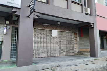 Kemayan Square Refurbished Ground Floor Shoplot Facing Main Road Seremban