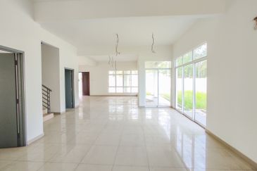 Seremban 2.5 Storey Brand New Bungalow | Taman Cenderawasih, Mambau Seremban