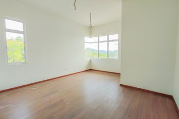 Seremban 2.5 Storey Brand New Bungalow | Taman Cenderawasih, Mambau Seremban