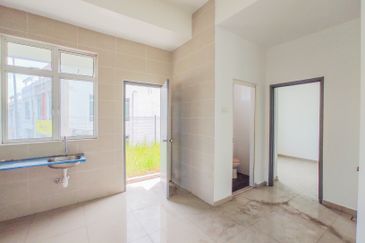 Seremban 2.5 Storey Brand New Bungalow | Taman Cenderawasih, Mambau Seremban